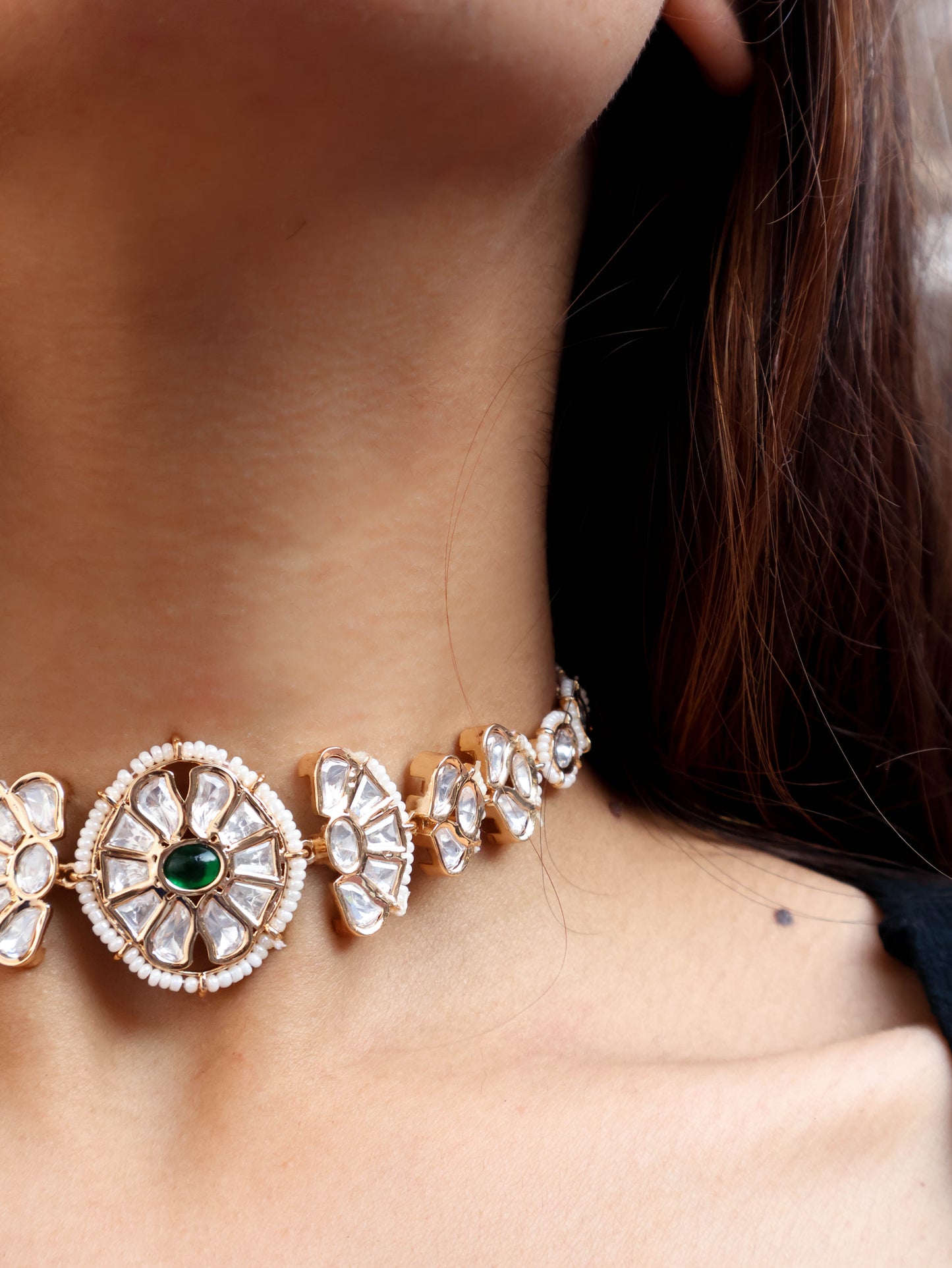 Rifah Kundan Choker Necklace