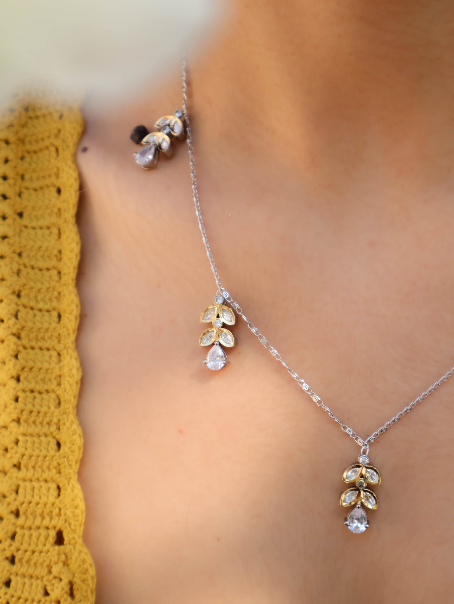 Ineesa Two-Toned Polki Necklace