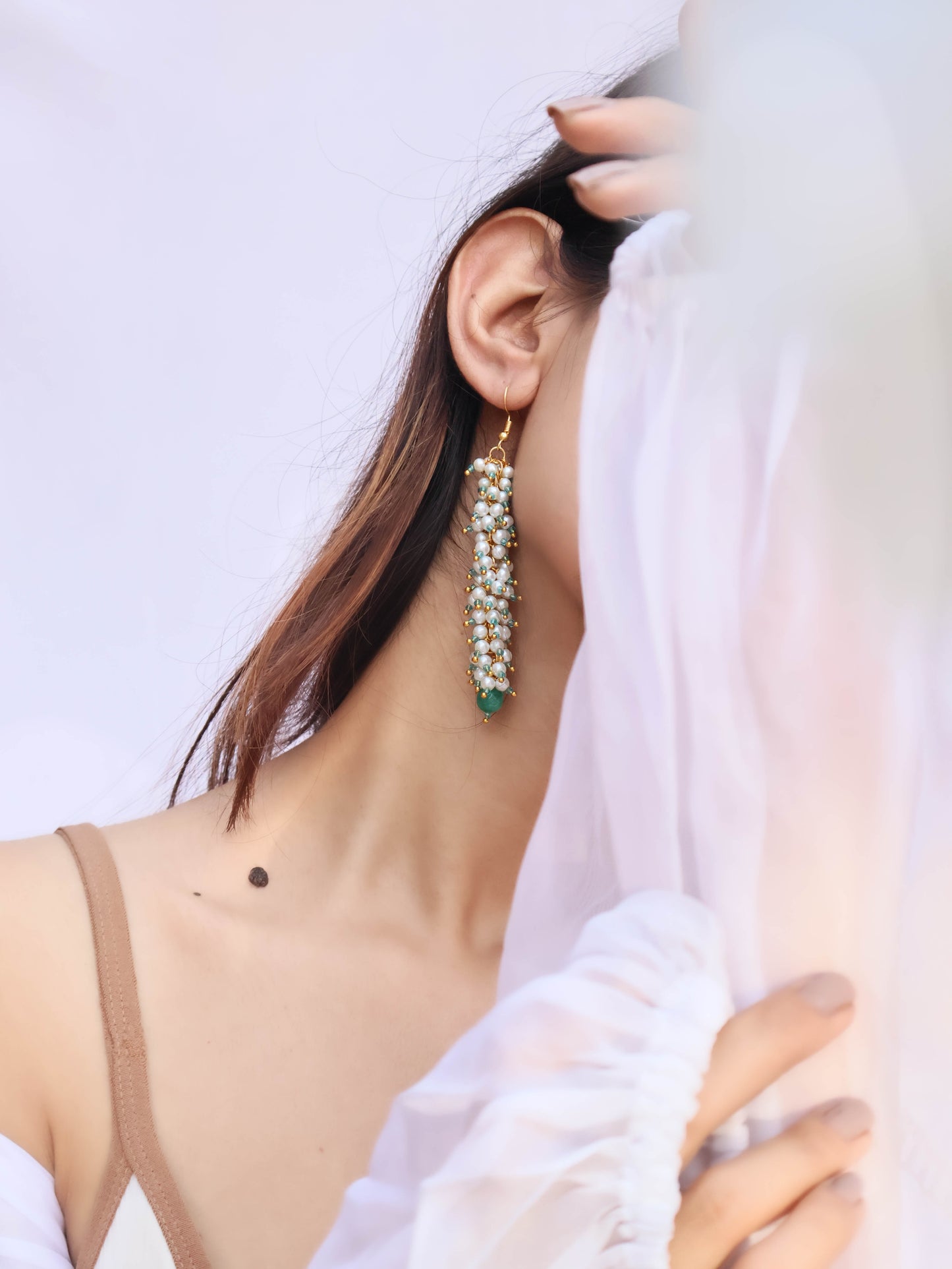 Anisha Pearl Earrings