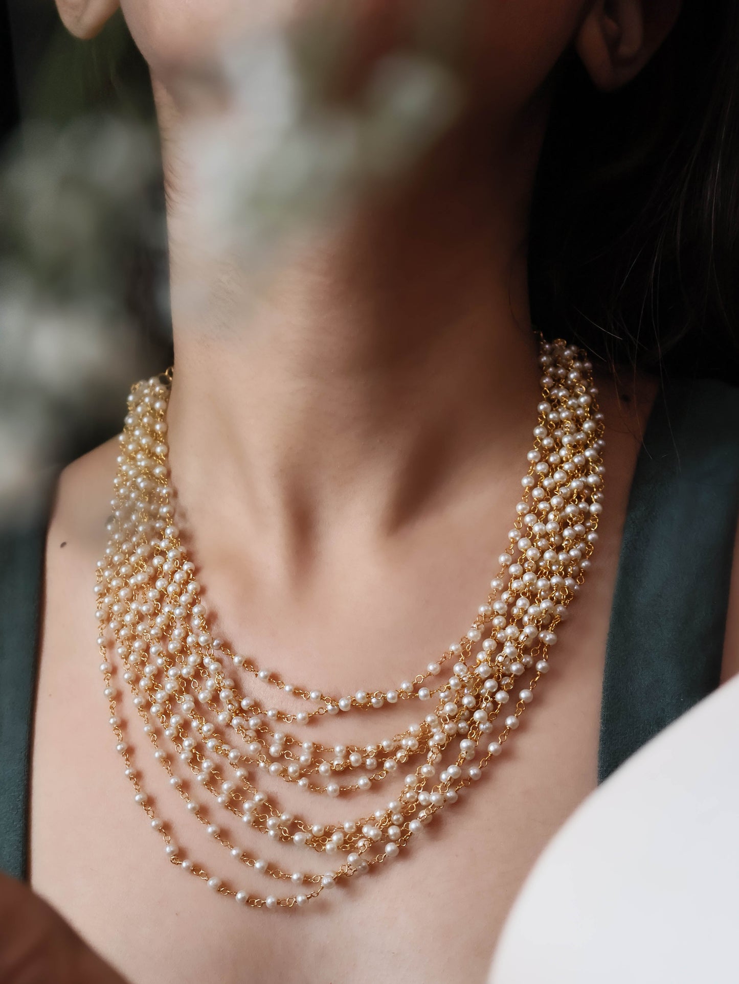 Raisa Pearl Choker Necklace