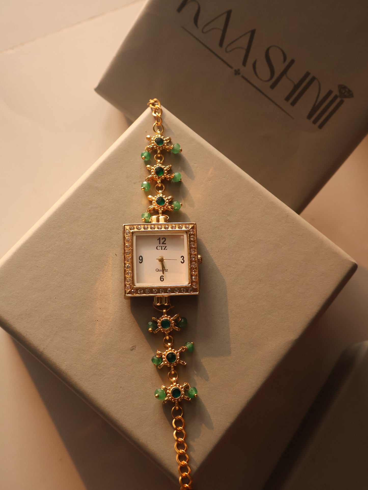 Heera Green Kundan Wrist Watch