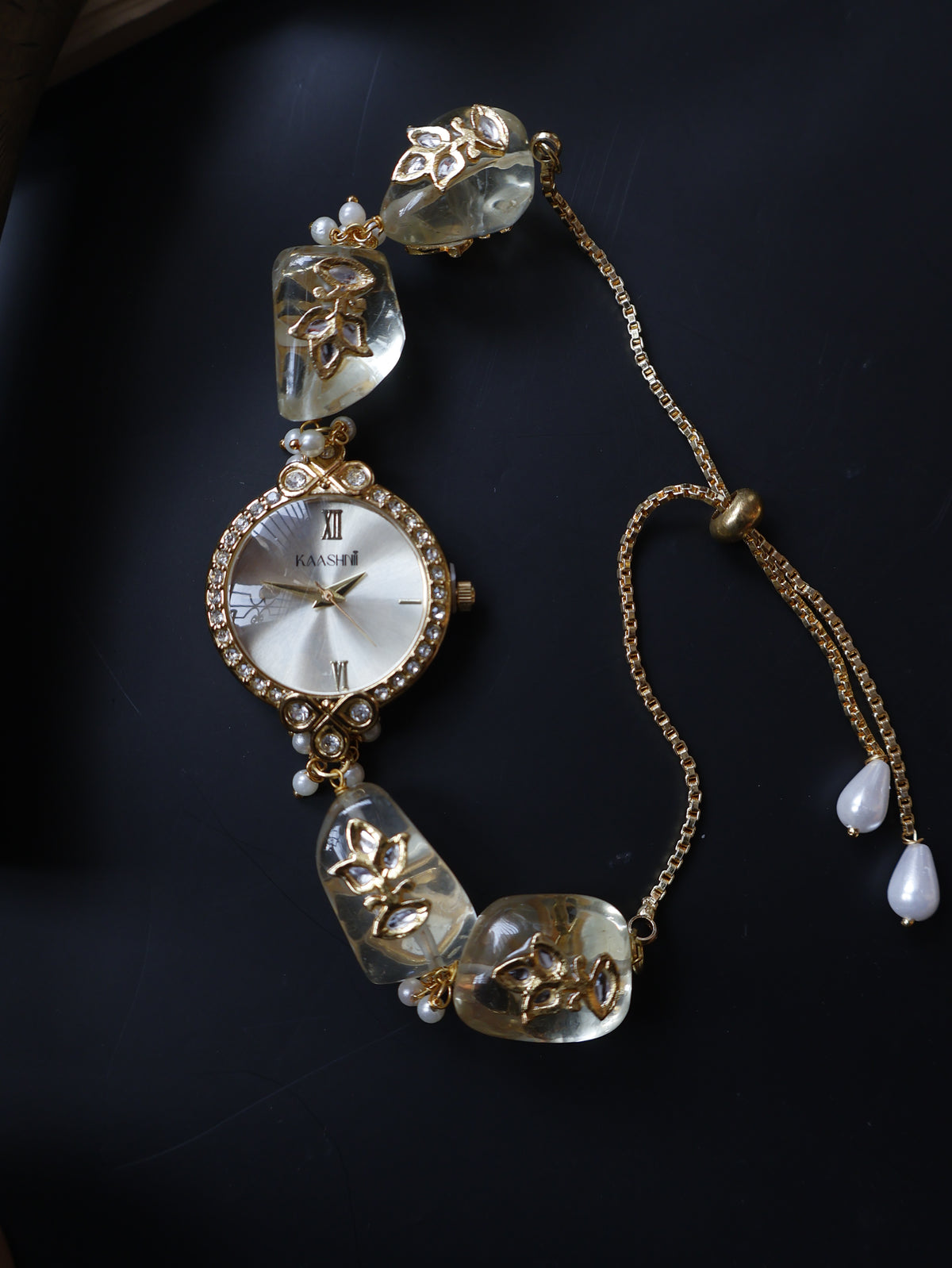 Urwa Kundan Wrist Watch