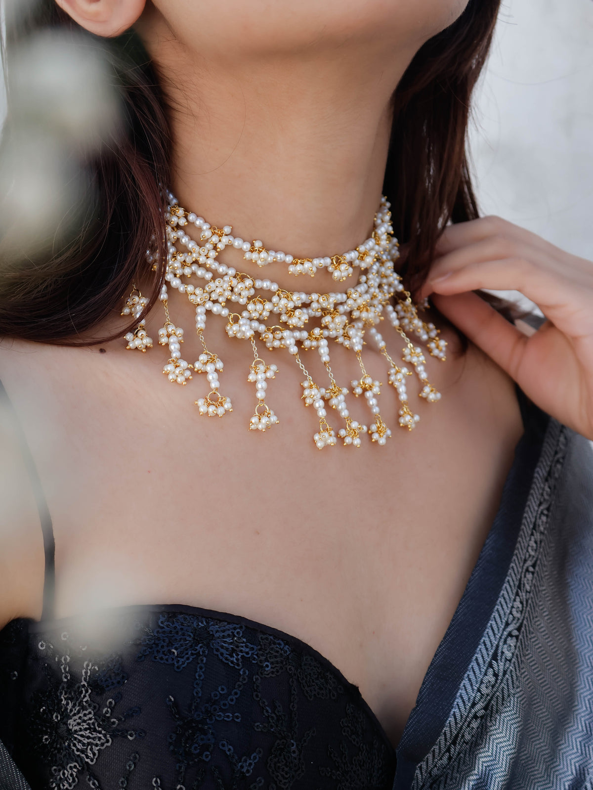 Shiza Pearls Choker Necklace