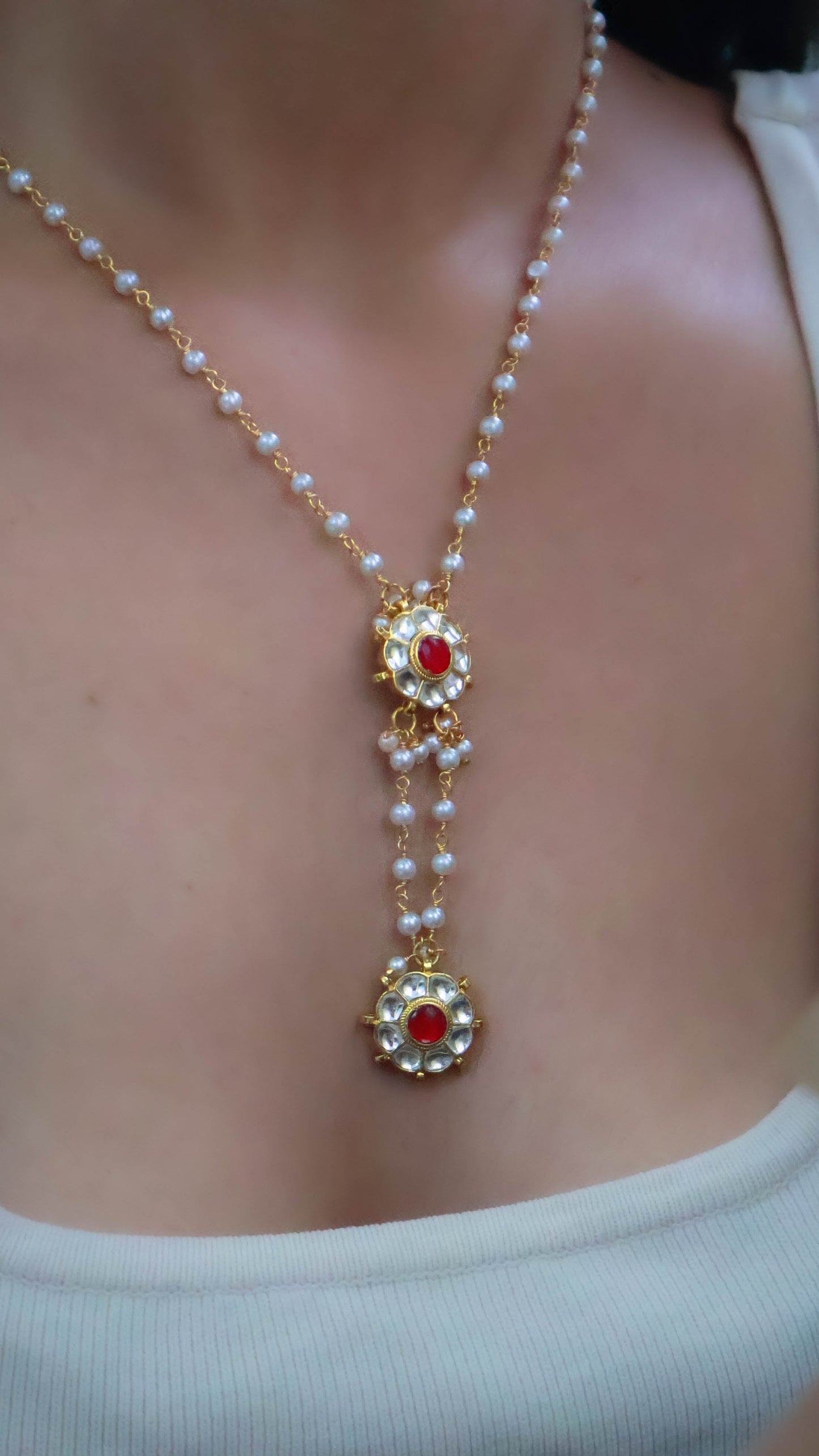 Vaani Red Kundan Pendant Necklace