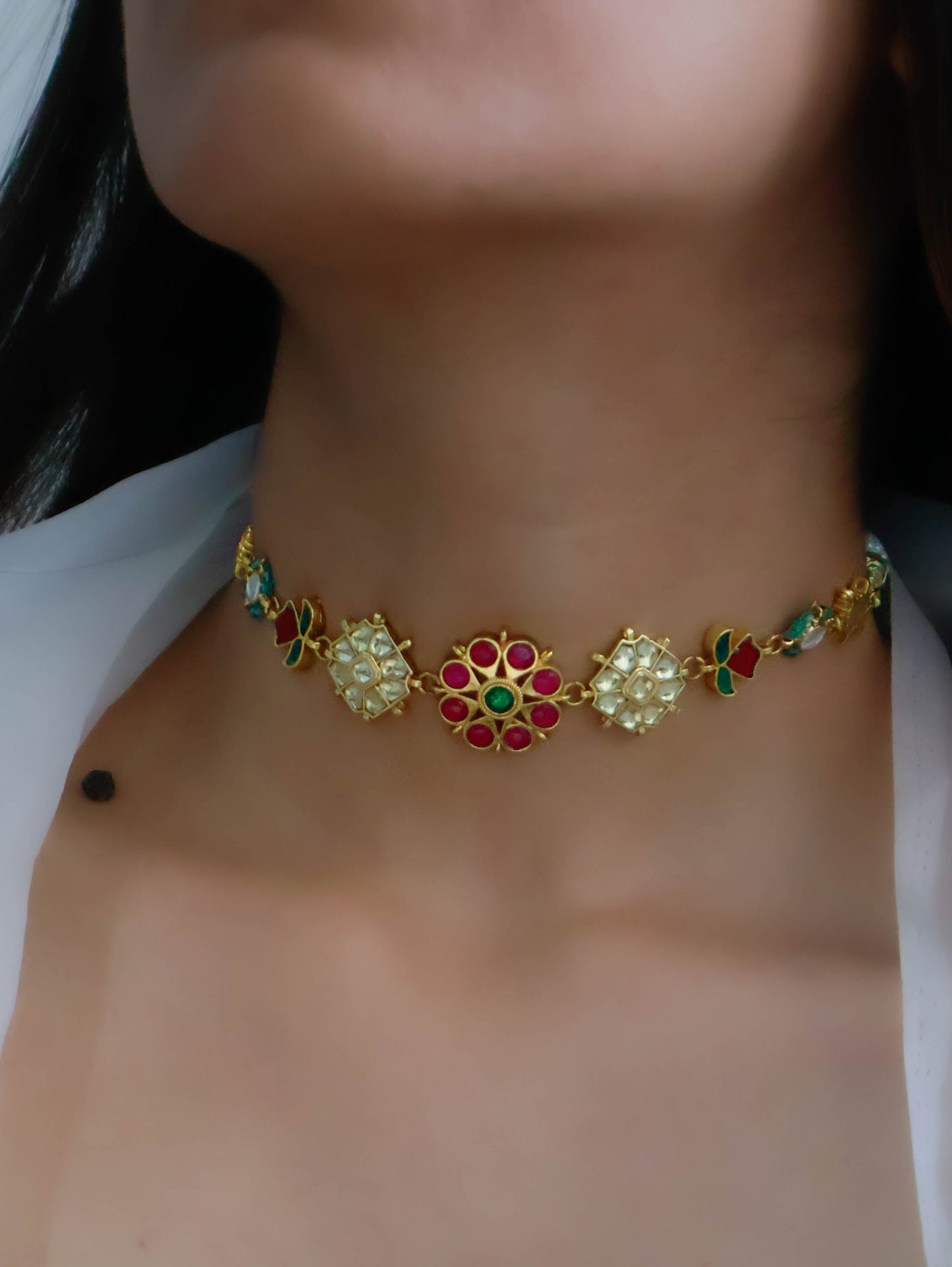 Naria Red-Green Kundan Choker Necklace
