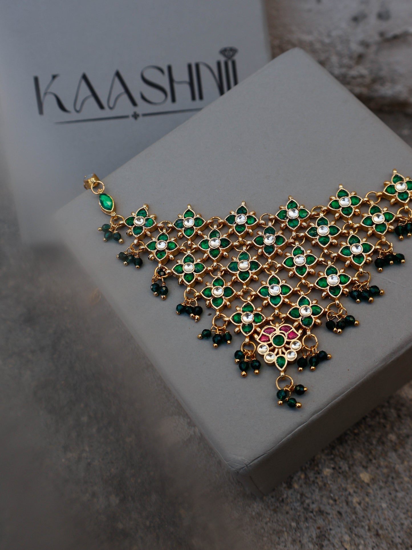 Mizaz Green Kundan Choker Necklace