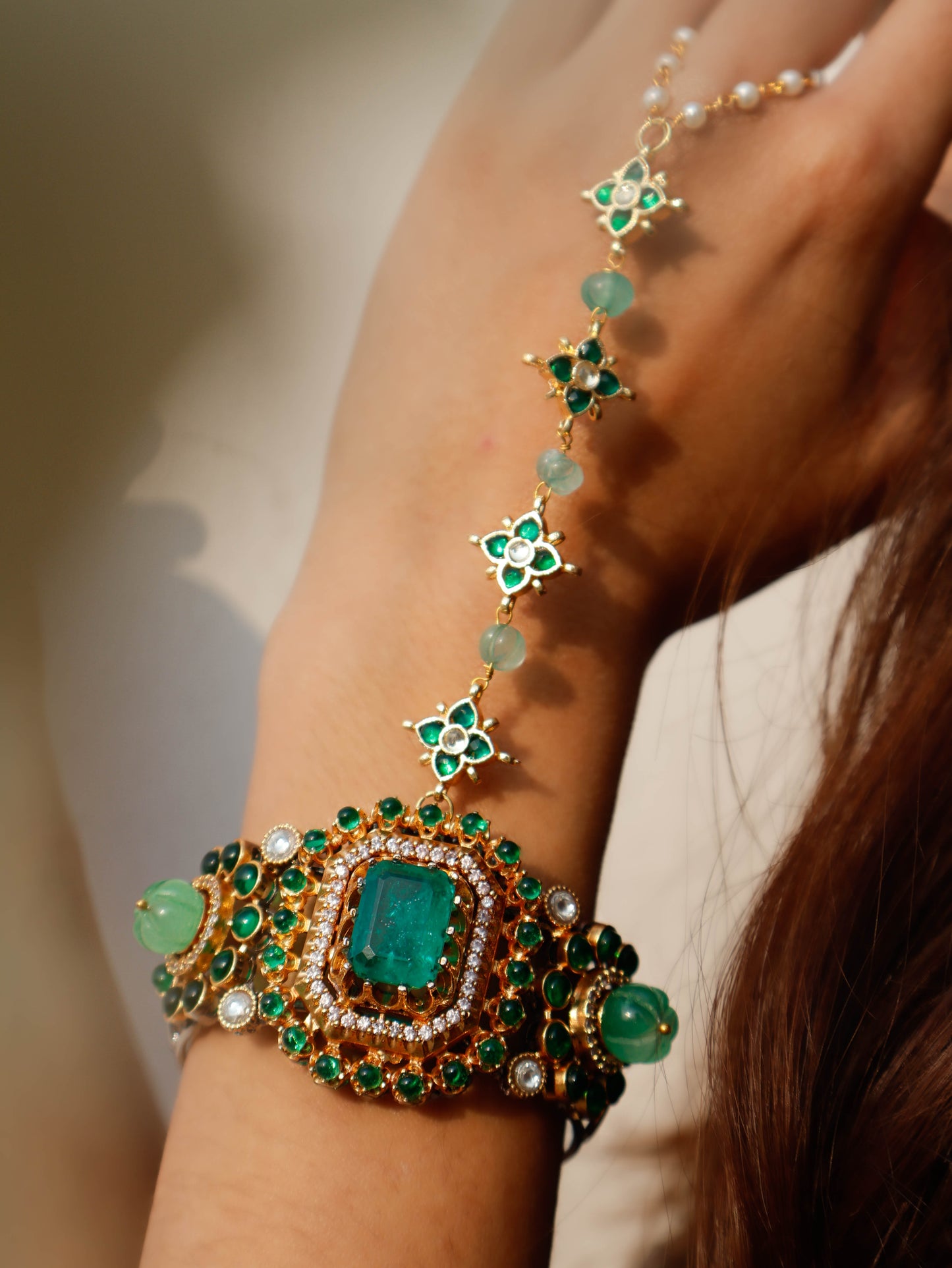 Adhira Green Bangle Hathphool