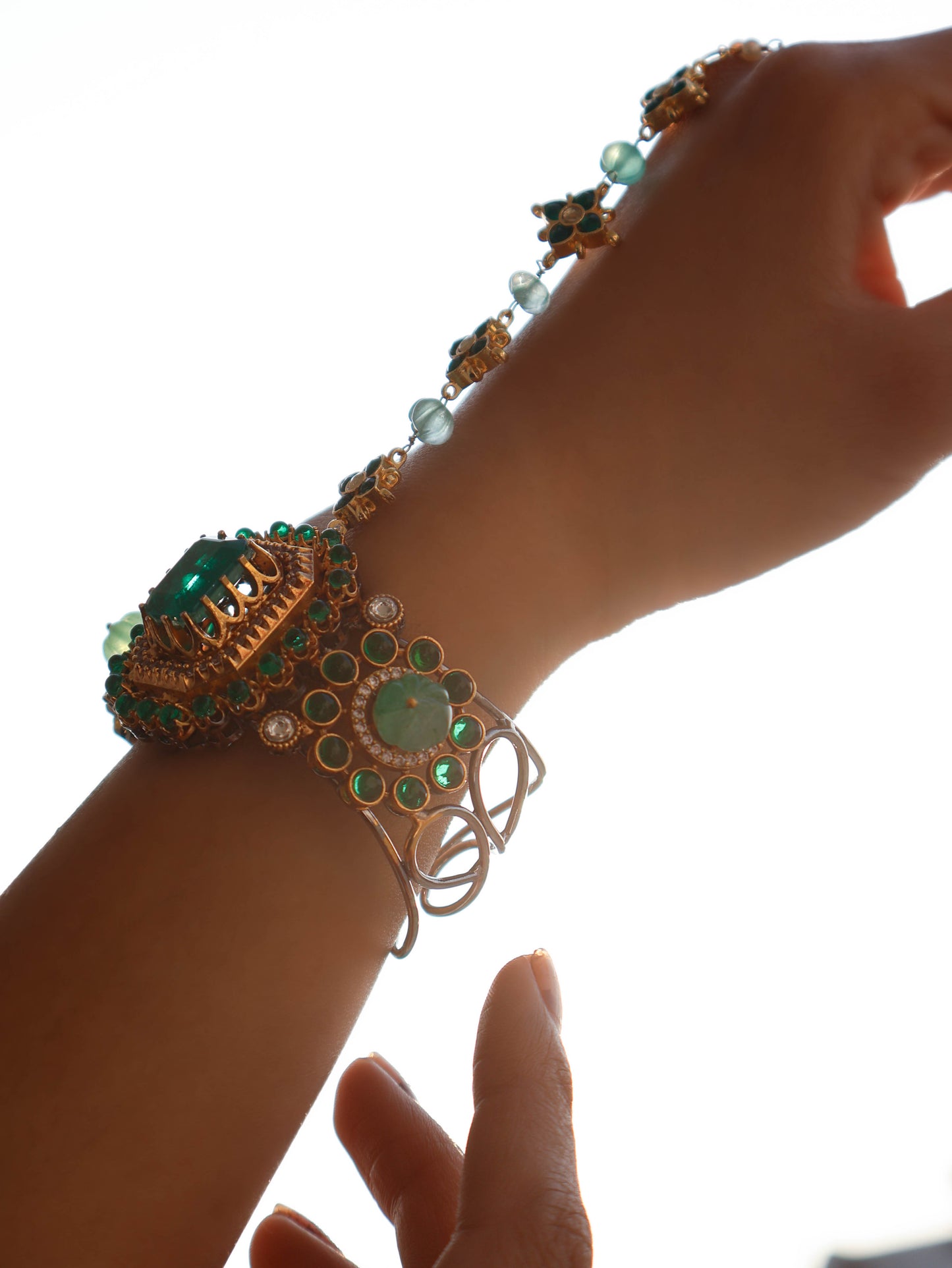 Adhira Green Bangle Hathphool
