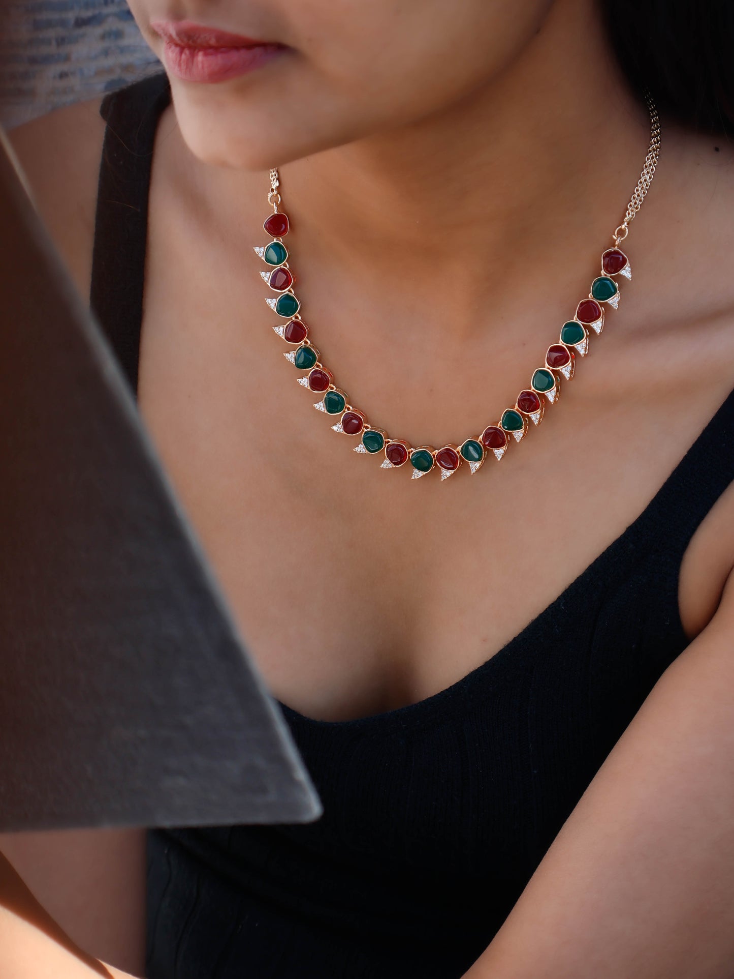 Laila Red-Green Necklace Set