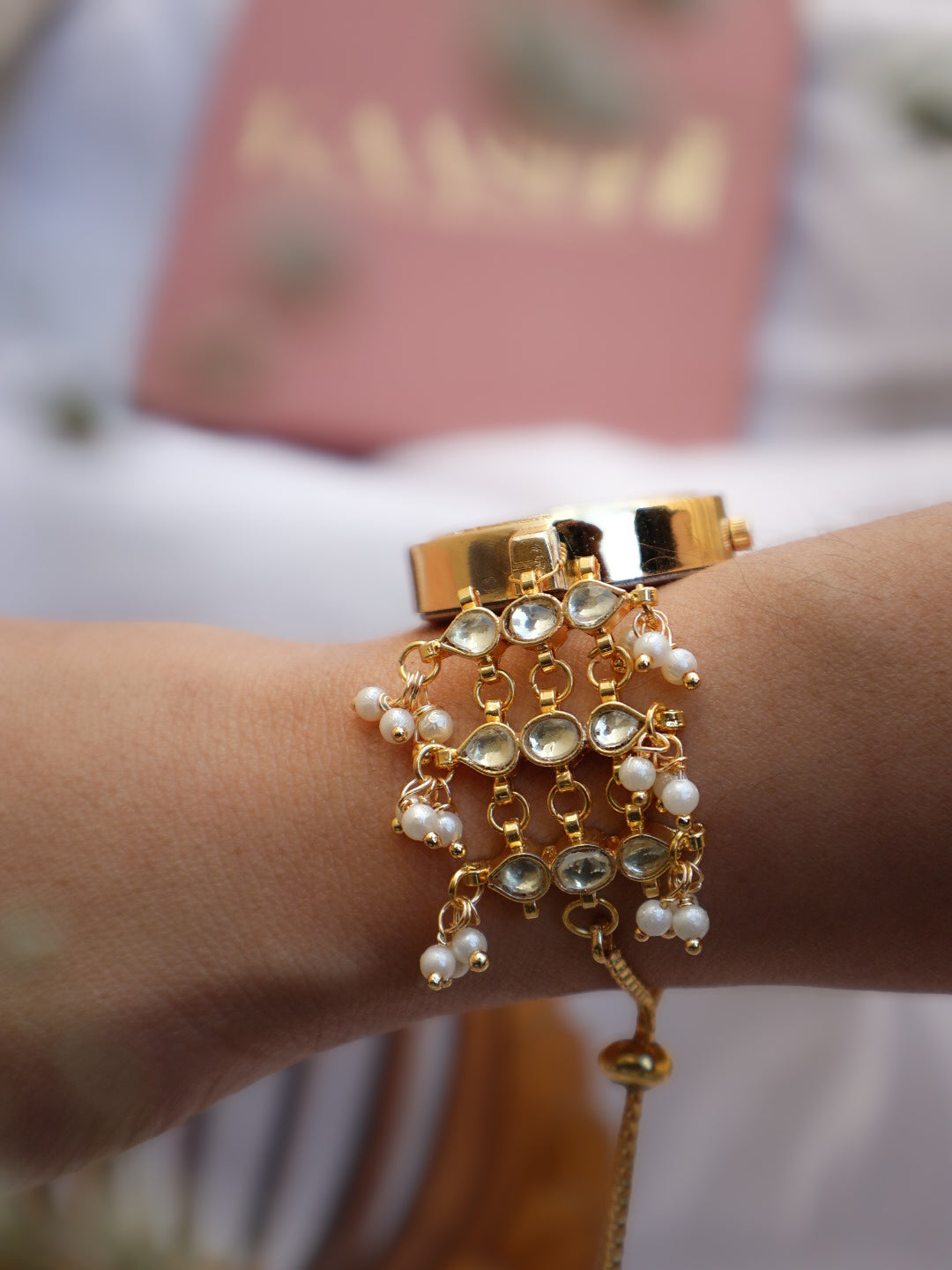 Bennet Kundan Pearls Wrist Watch