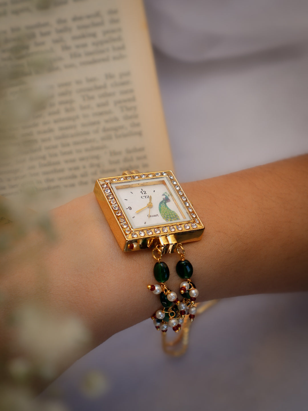 Seher Green Wrist Watch