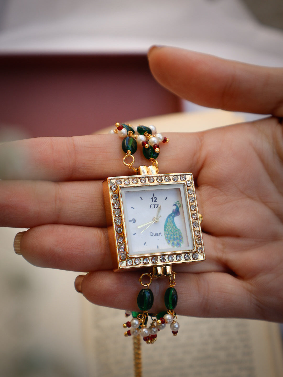 Seher Green Wrist Watch
