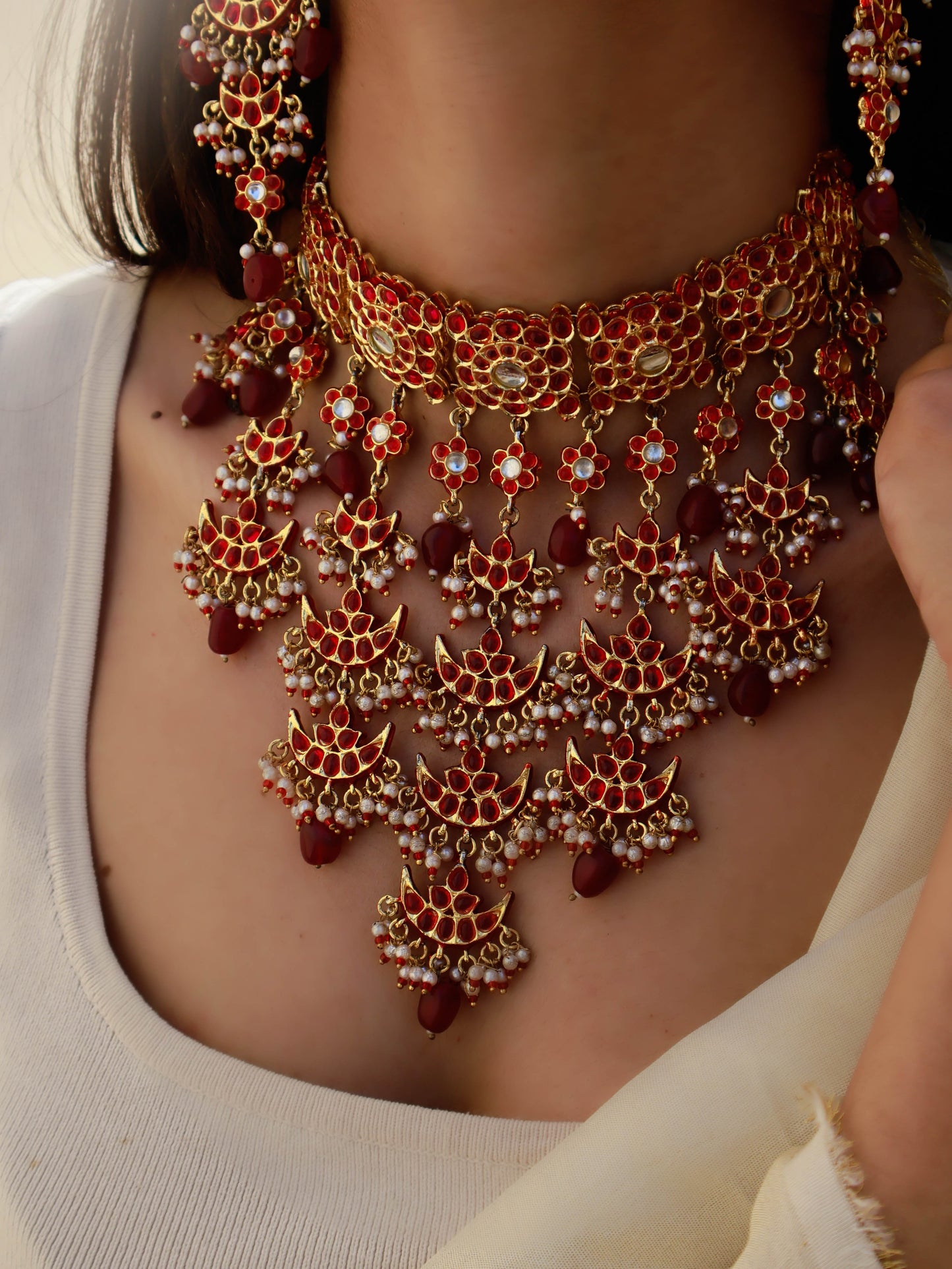 Vaishnavi Red Kundan Necklace Set