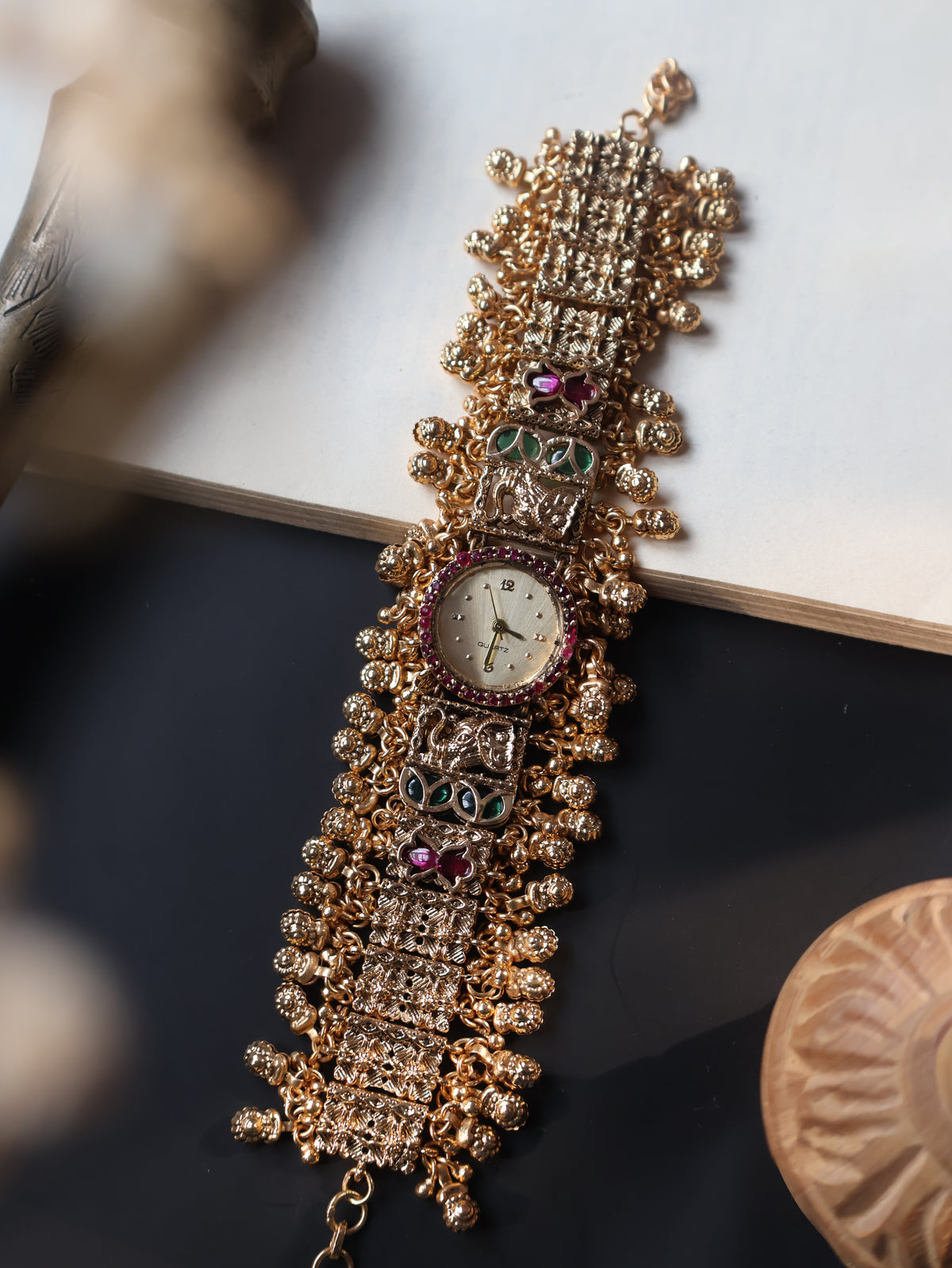 Manaswini Kundan Wrist Watch