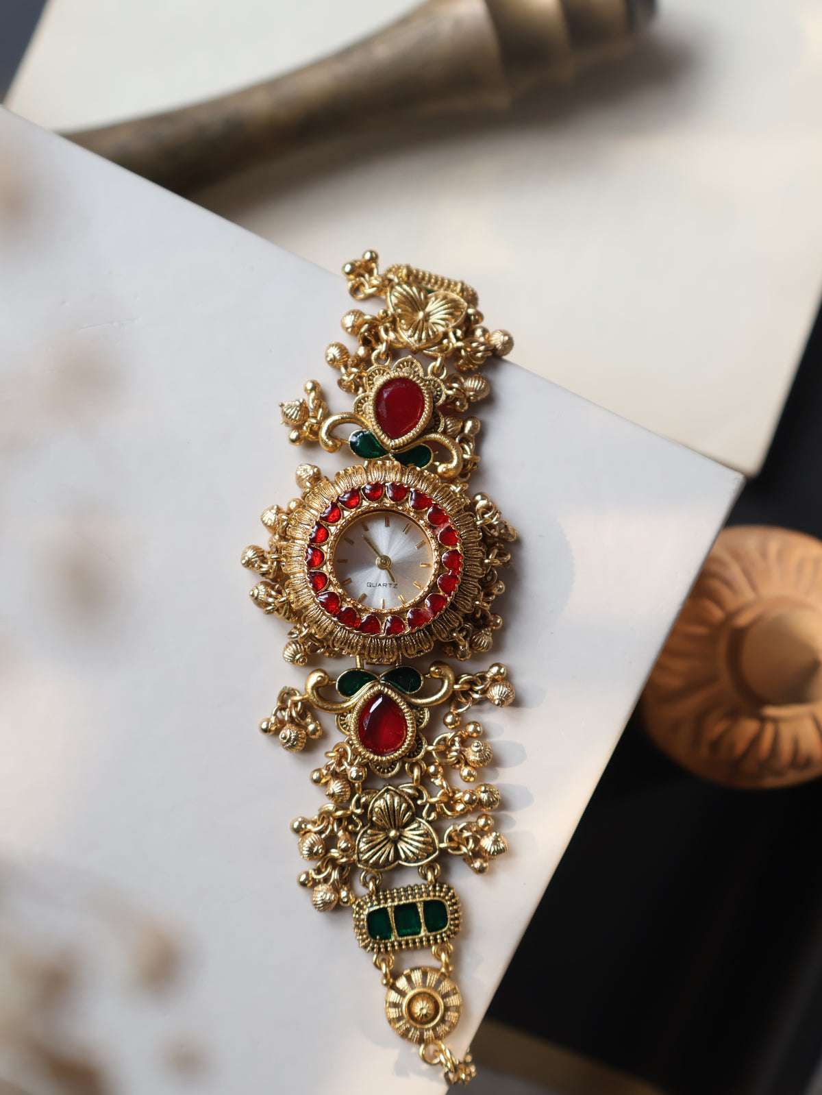 Nitya Kundan Wrist Watch