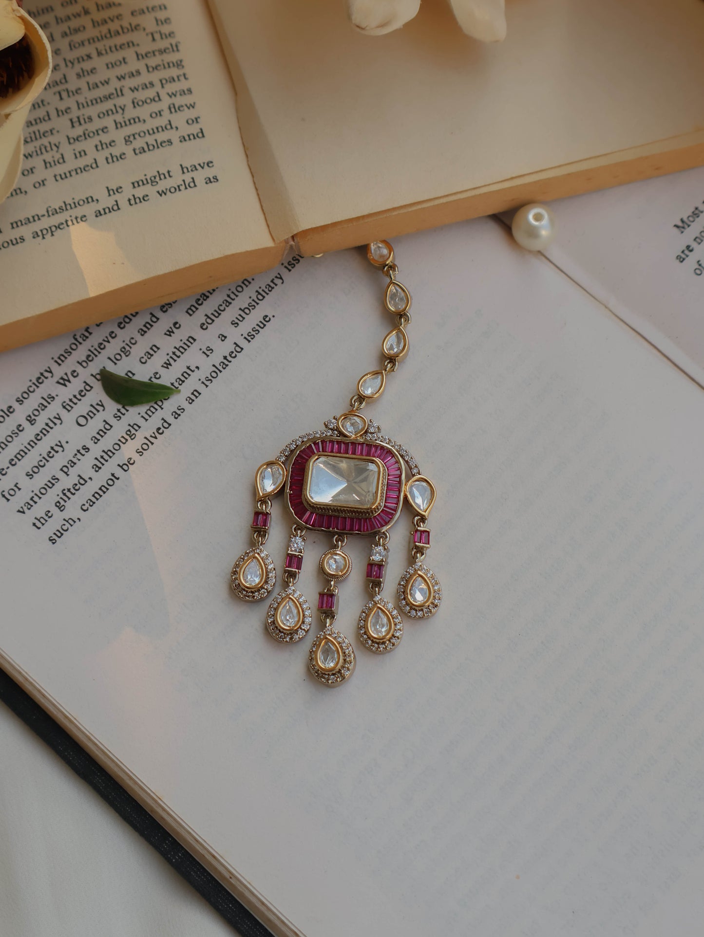 Nihaar Antique Pink Polki Choker Necklace Set with Maangtikka