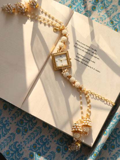 Ayra Pearl Wrist Watch