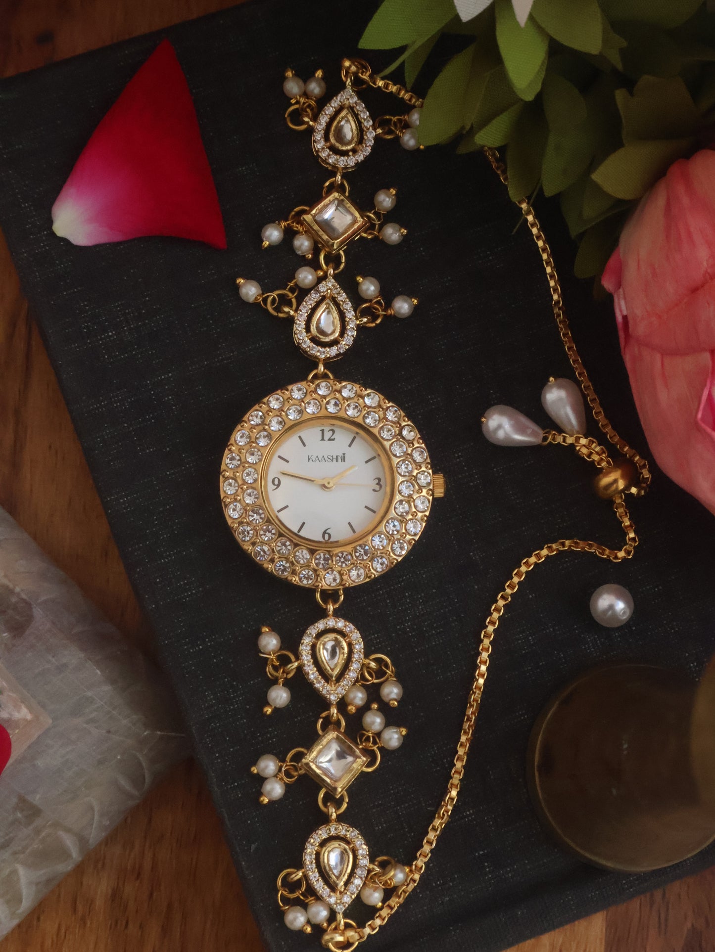 Rangrez Kundan Wrist Watch