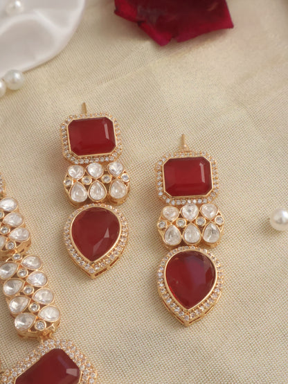 Nayvra Red Long Necklace Set