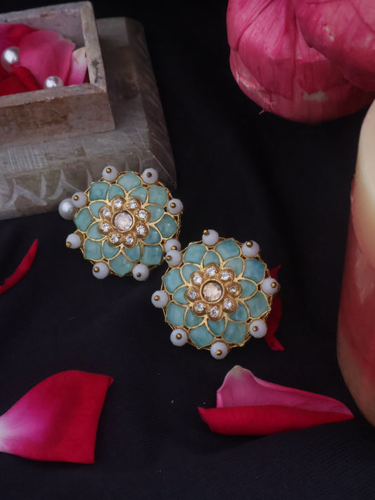 Lupa Turquoise Kundan Studs
