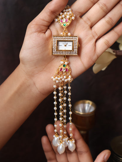 Sally Pearl Wrist Watch