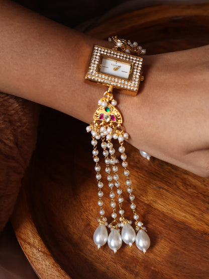 Sally Pearl Wrist Watch