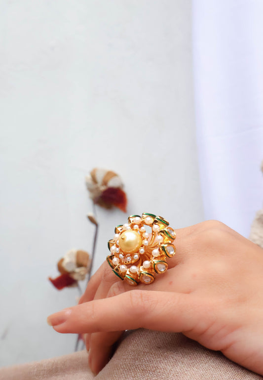 Vishwa Cocktail Kundan Ring