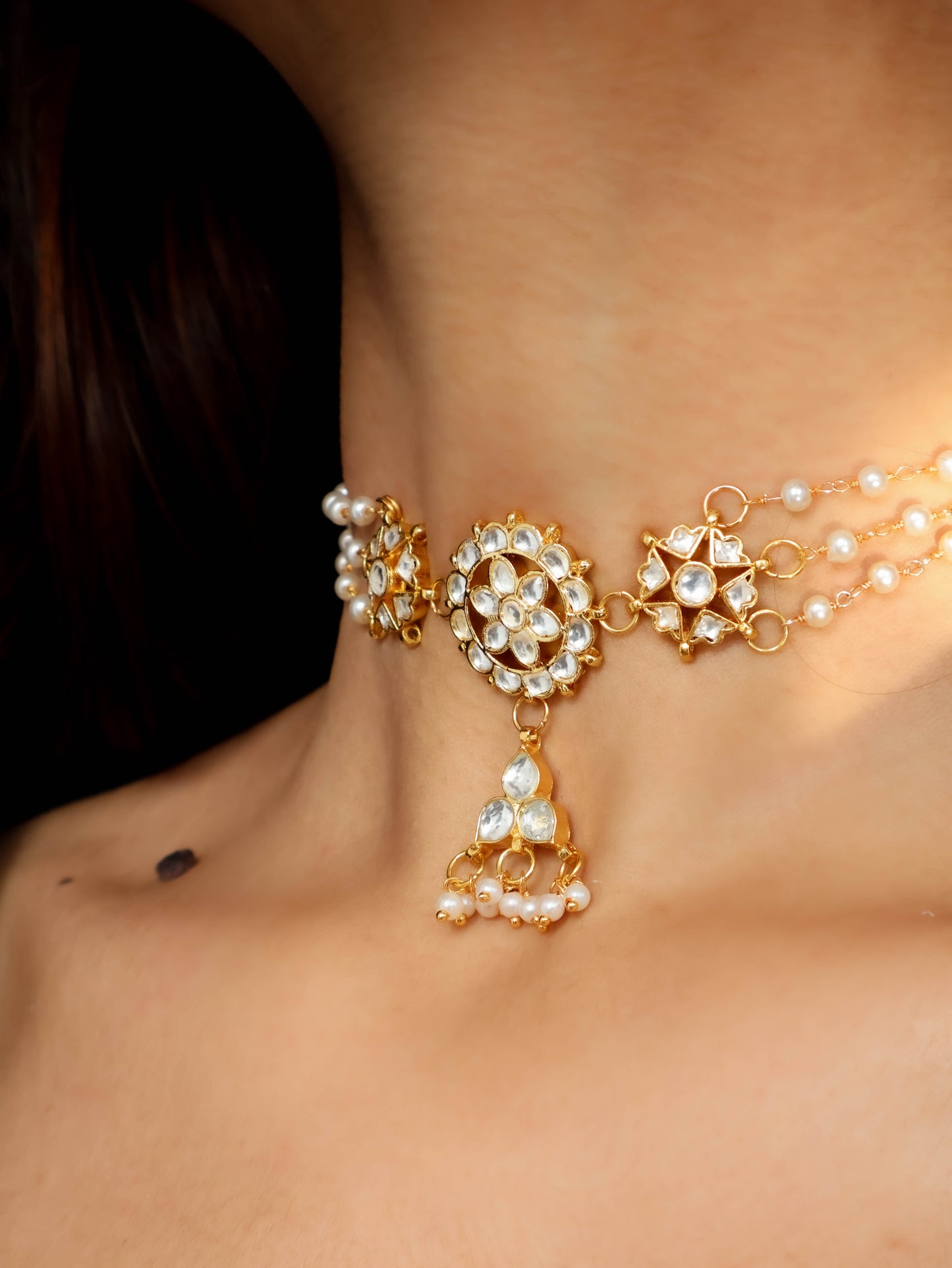 Rifah Kundan Choker Necklace