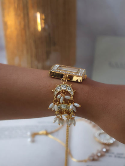 Moon Kundan Wrist Watch