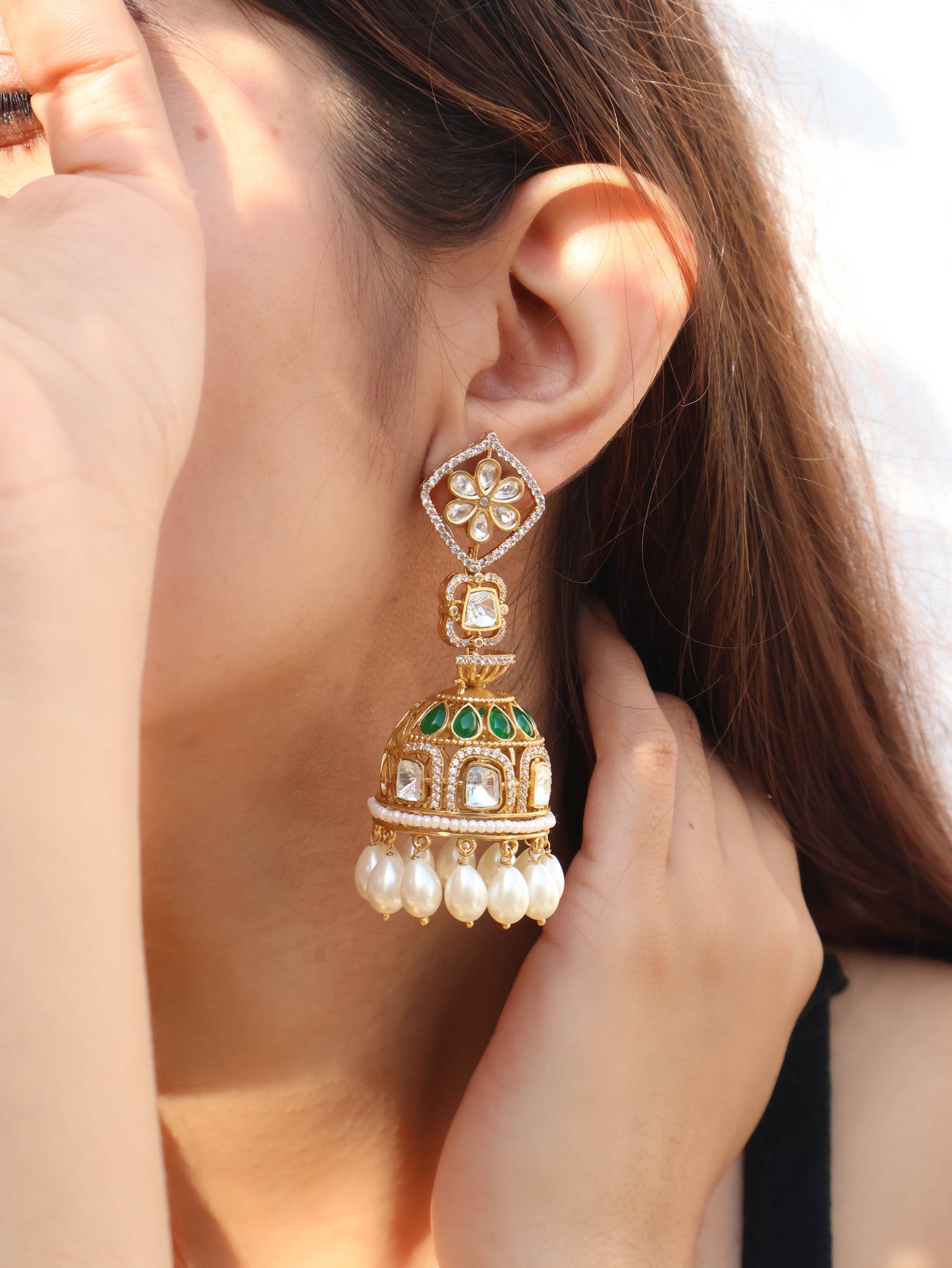 Rasha Kundan Green Jhumka Earrings