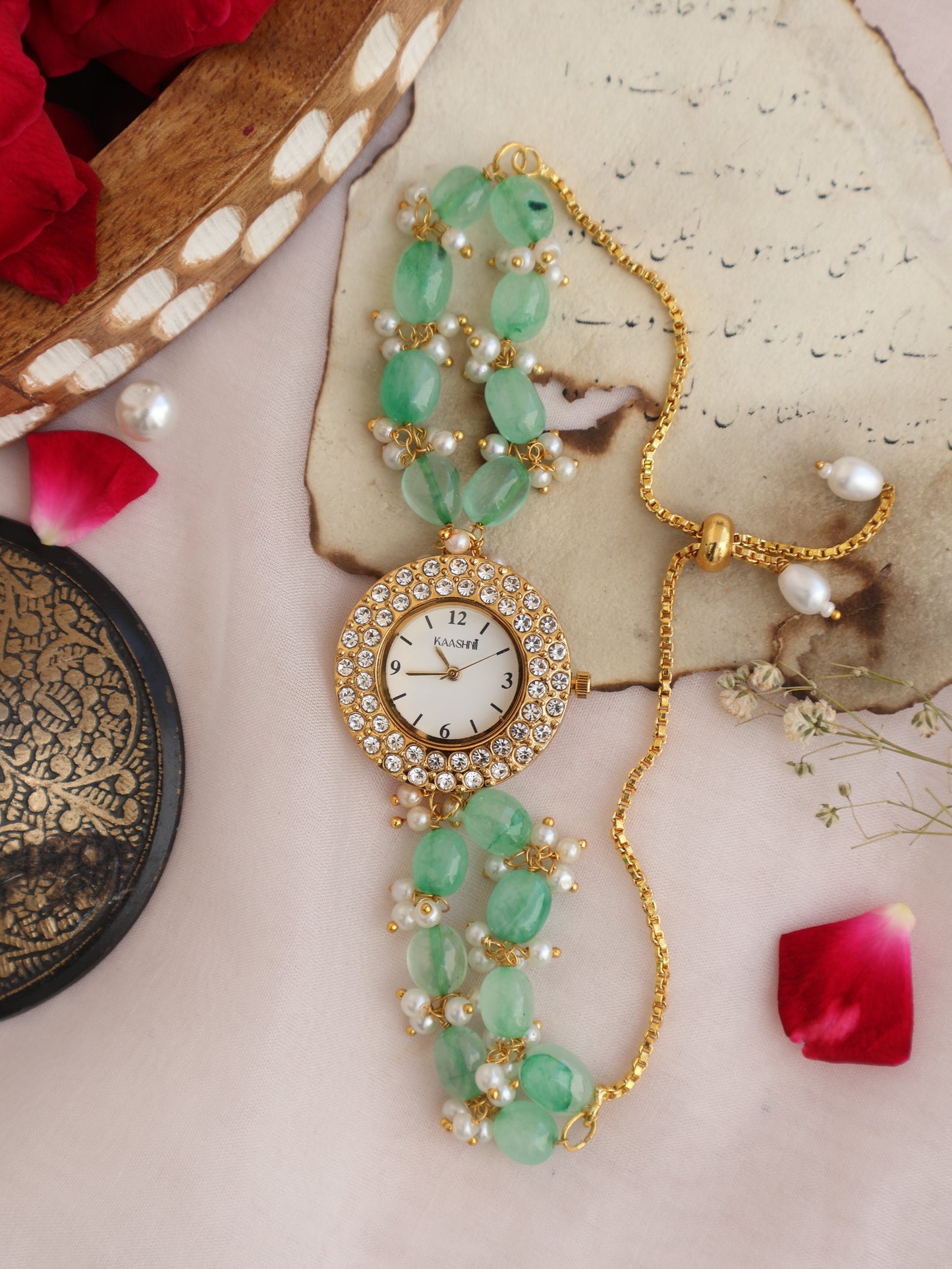 Inaya Mint Green Wrist Watch
