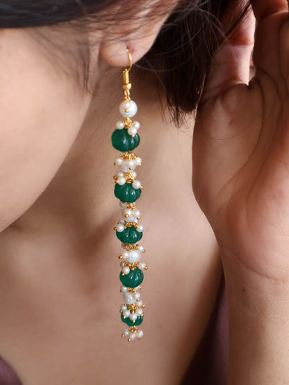 Verte Wreath Pearl Earrings