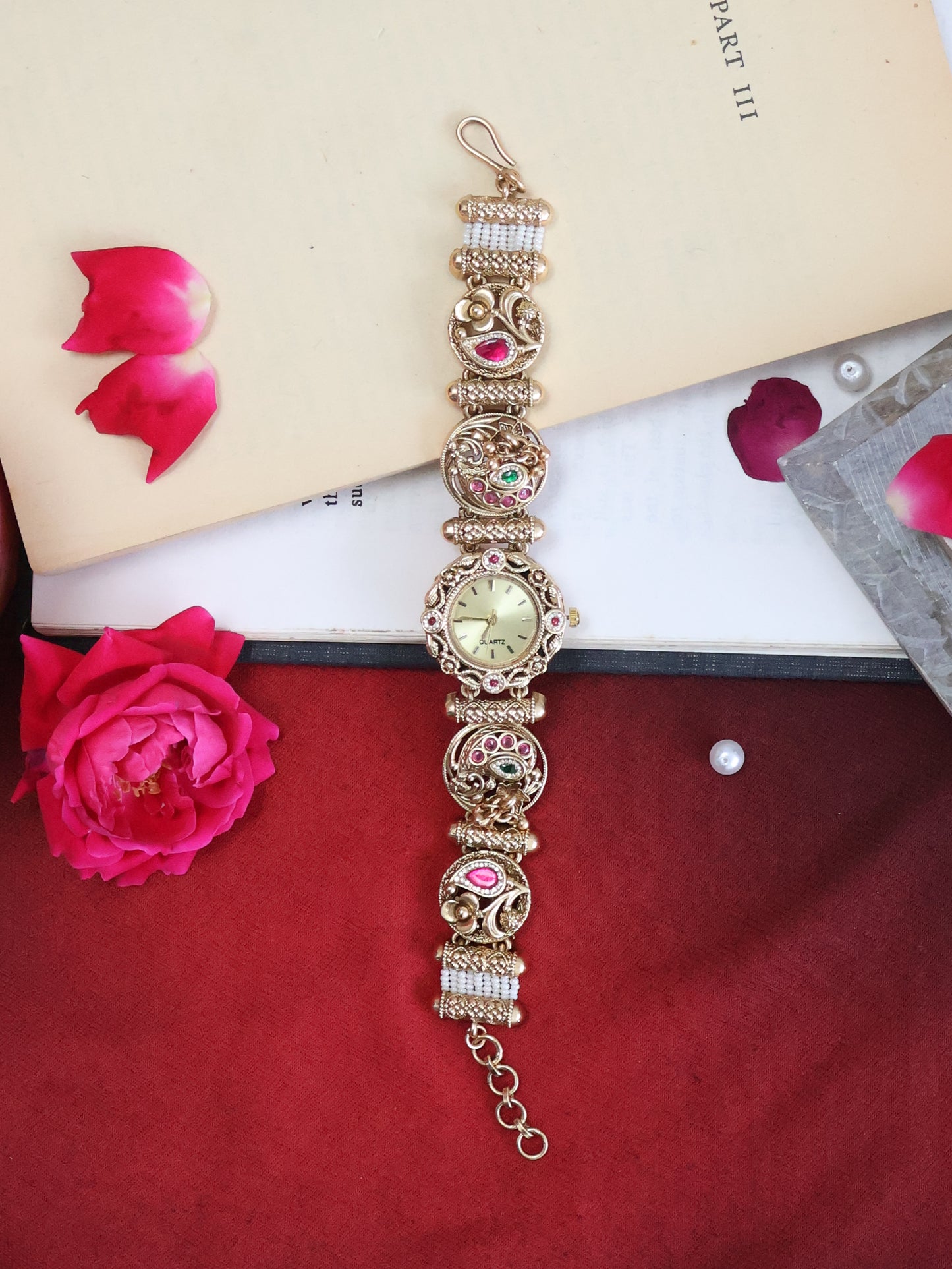 Awani Kundan Wrist Watch