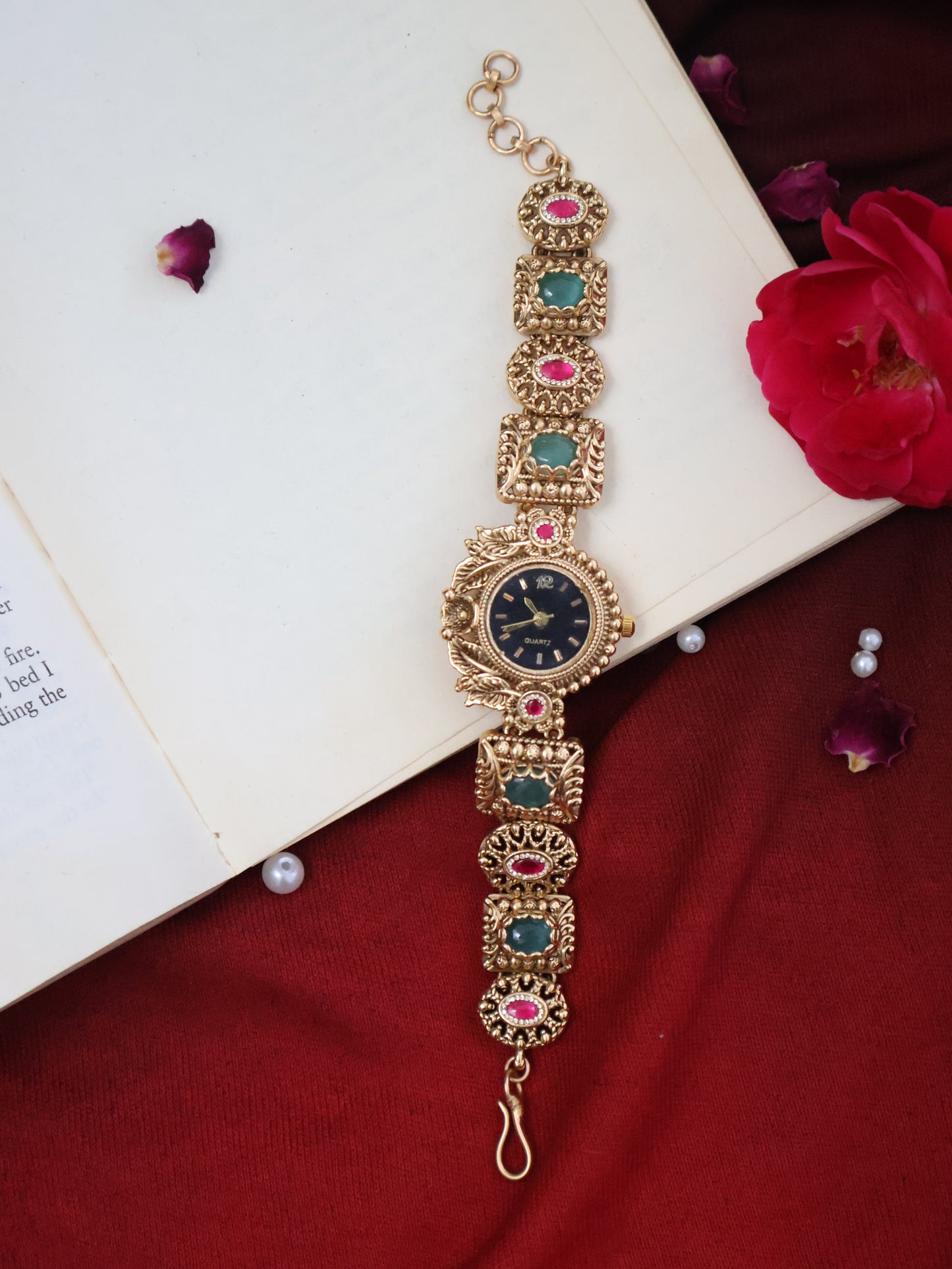 Sheshaa Kundan Wrist Watch