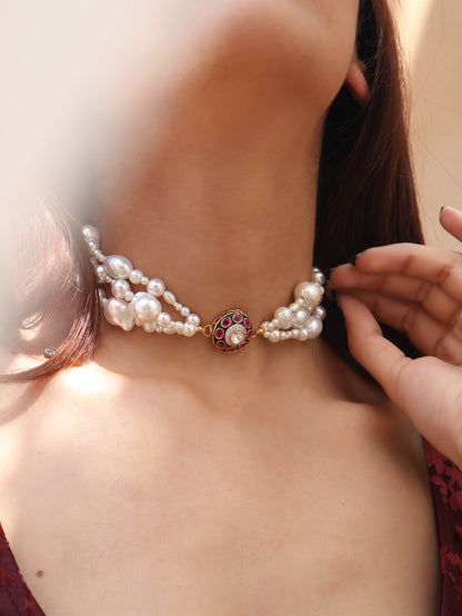 Elsie Pearl Choker Necklace