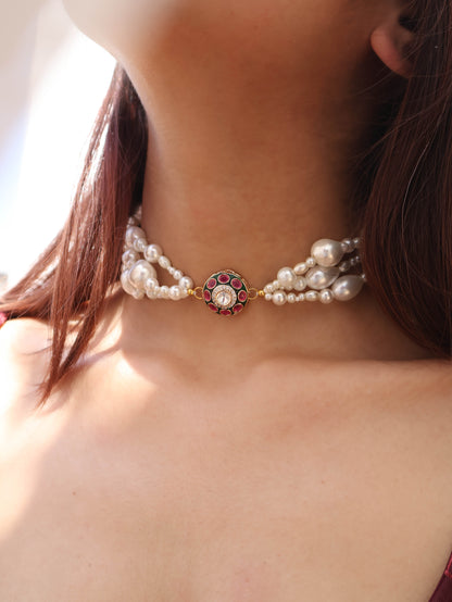 Elsie Pearl Choker Necklace