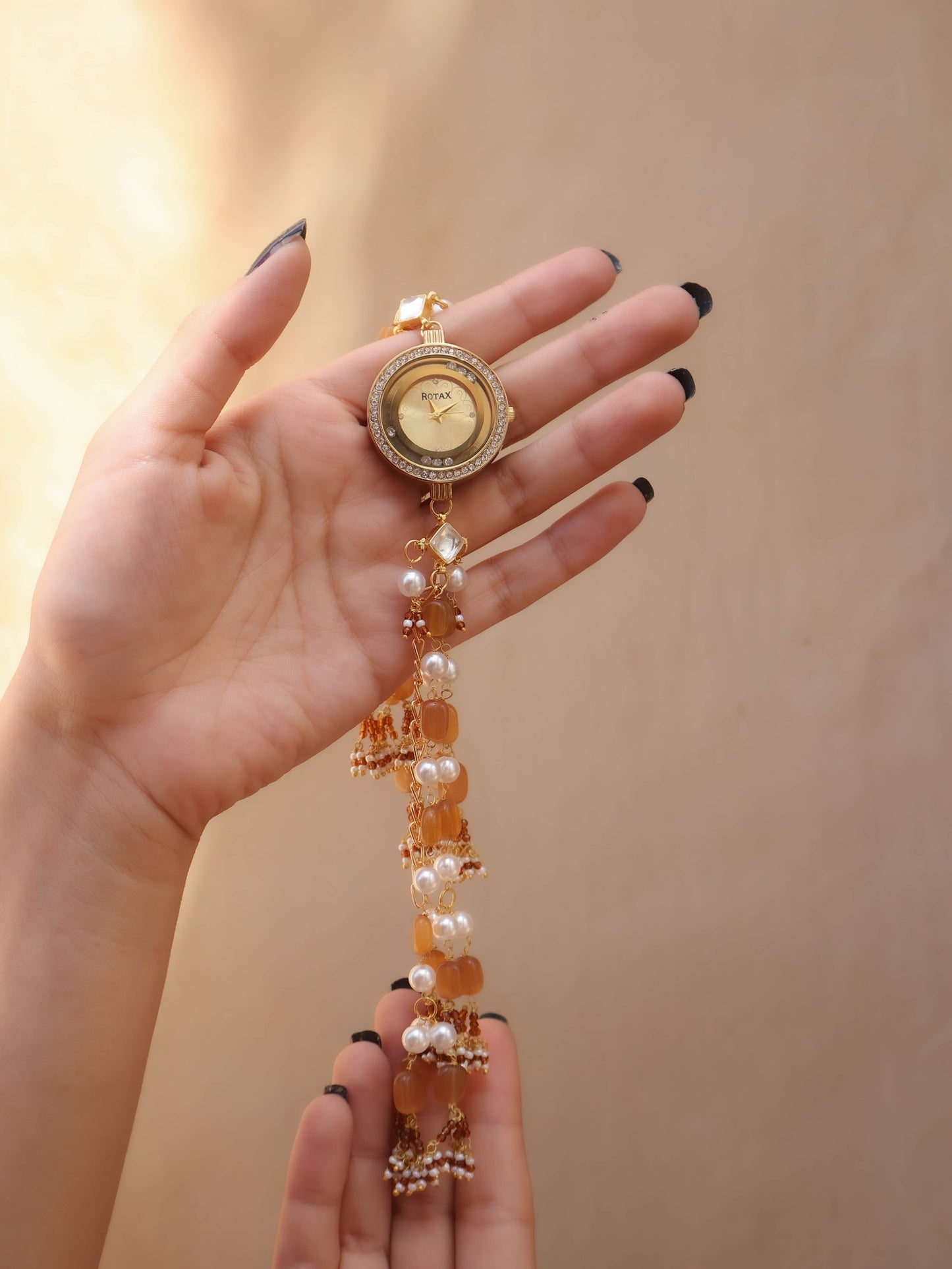 Honey Pearl Kundan Wrist Watch