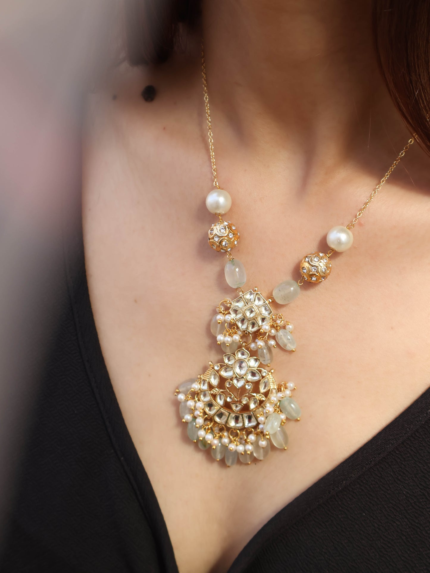 Ojasvi Kundan Pendant Necklace