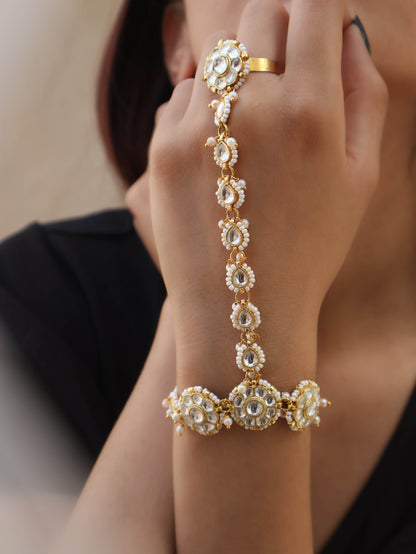 Seren Kundan Hathphool