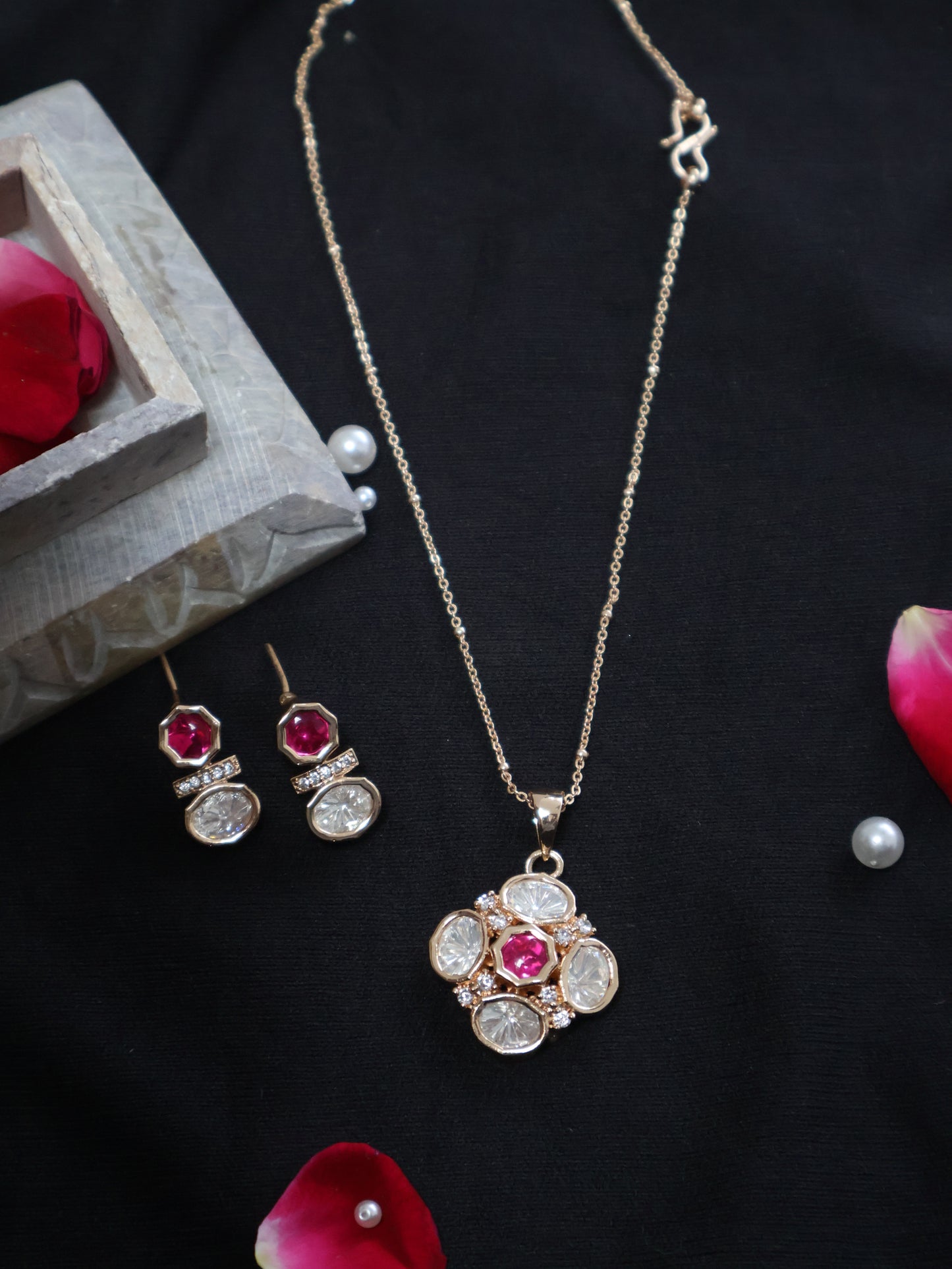 Eshal Polki Pink Pendant Necklace Set