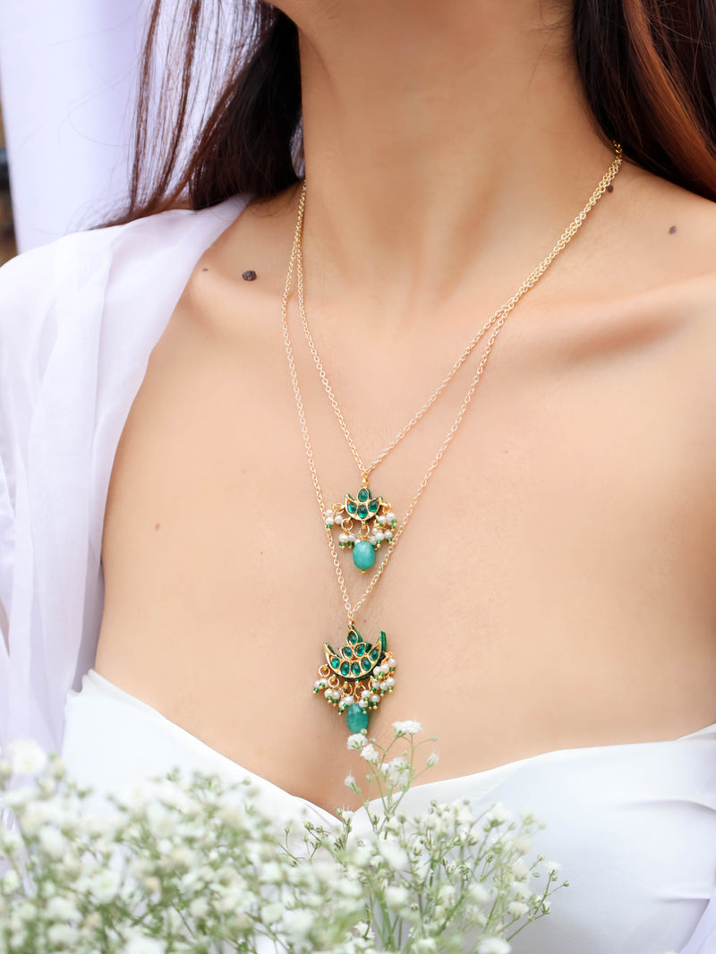Nihal Green Pendant Necklace