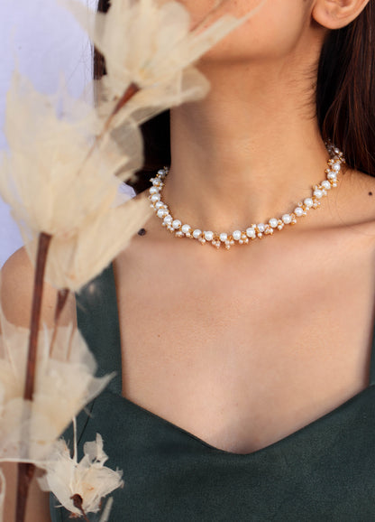 Zamona Pearl Choker Necklace