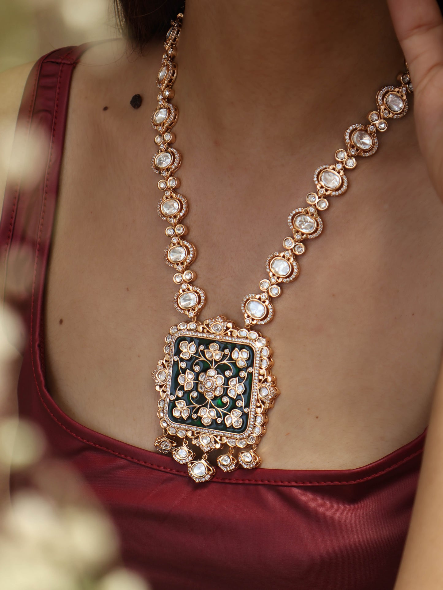 Shyen Green Polki Pendant Necklace Set