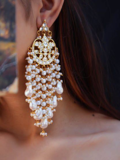 Zeenat Kundan Pearl Earrings