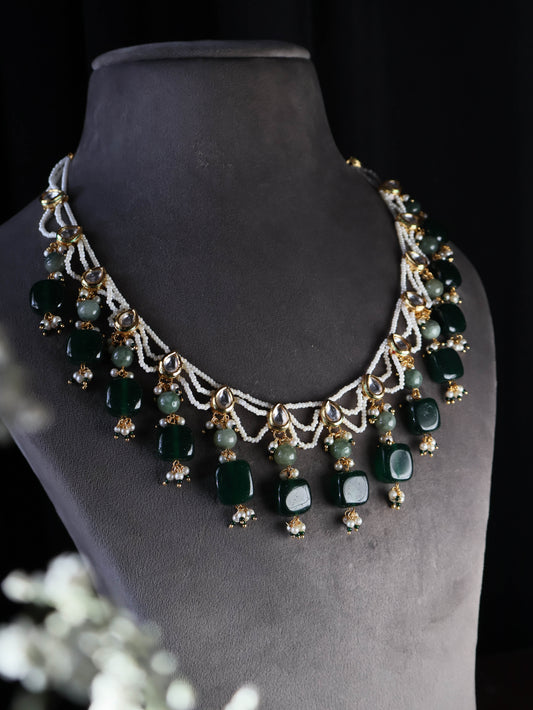 Hannah Green Pearl Long Necklace