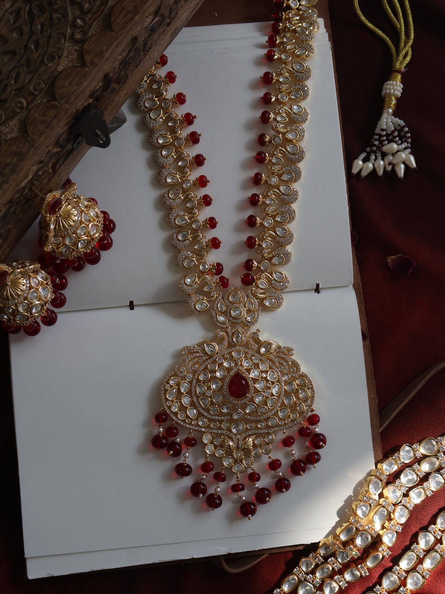 Victoria Red Polki Necklace Set