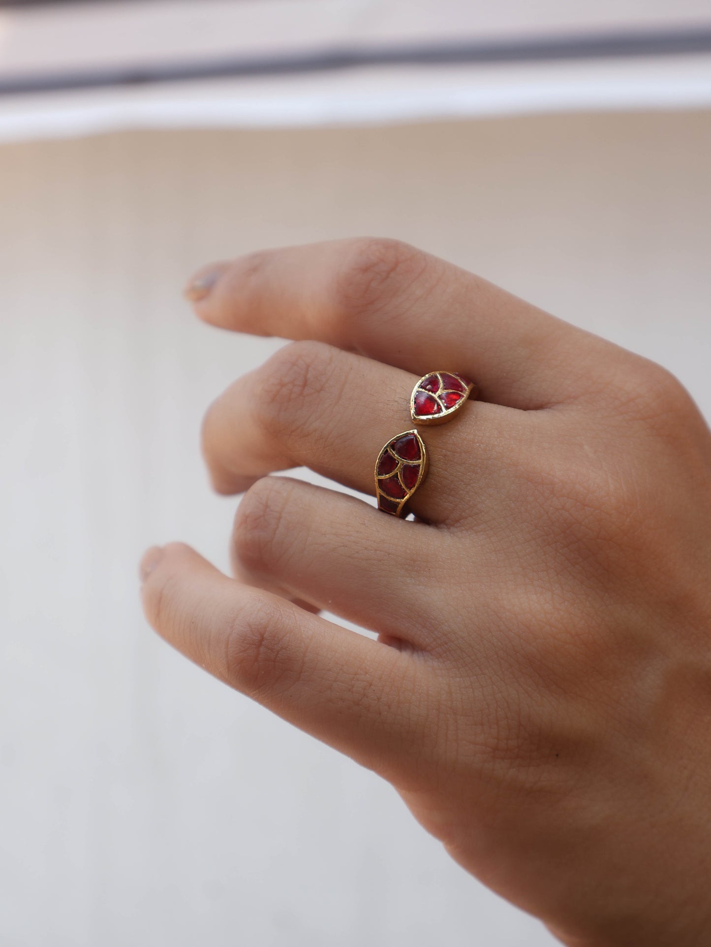 Neer Kundan Ring