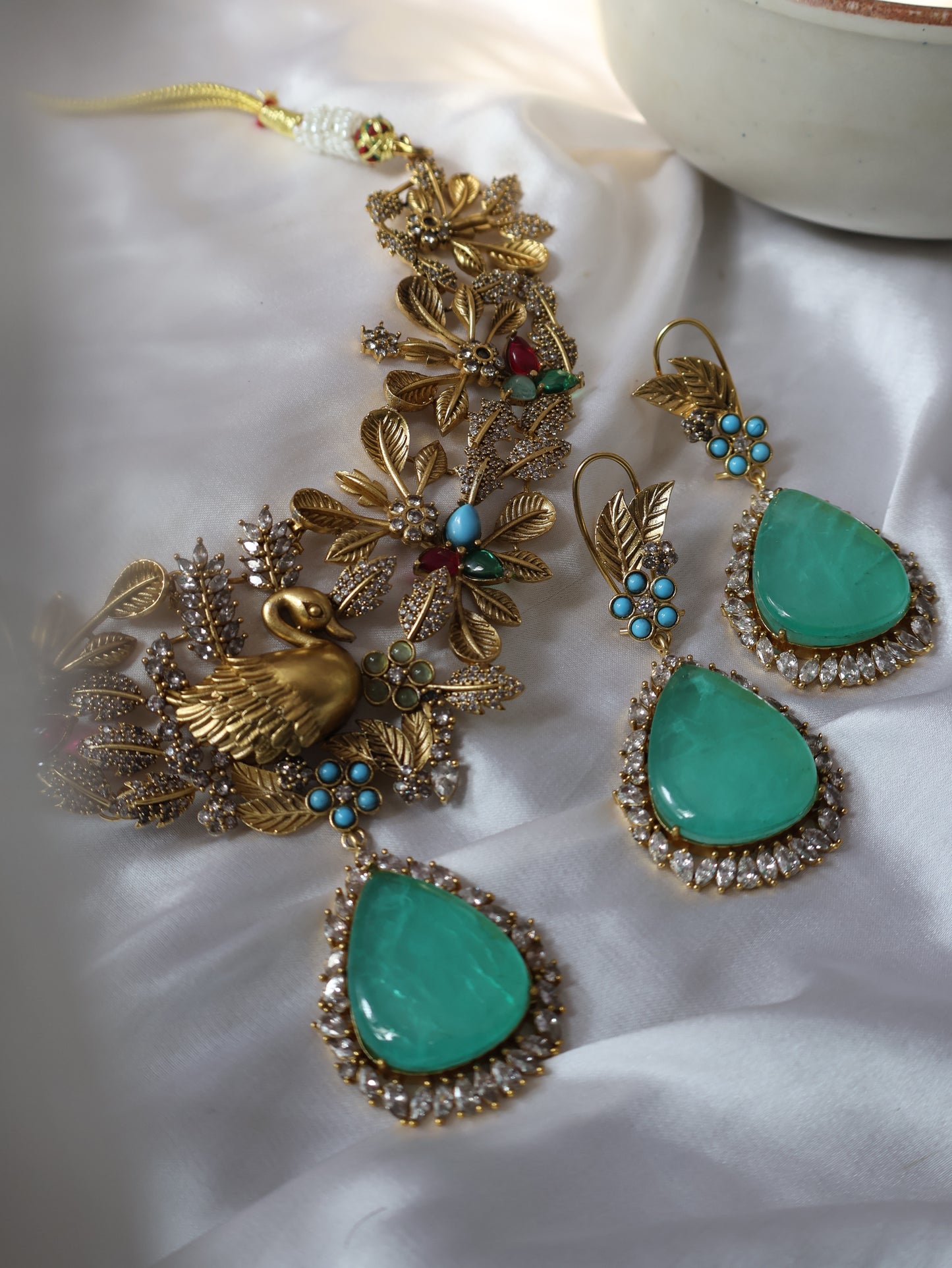 Udaan Mint Green Polki Necklace Set