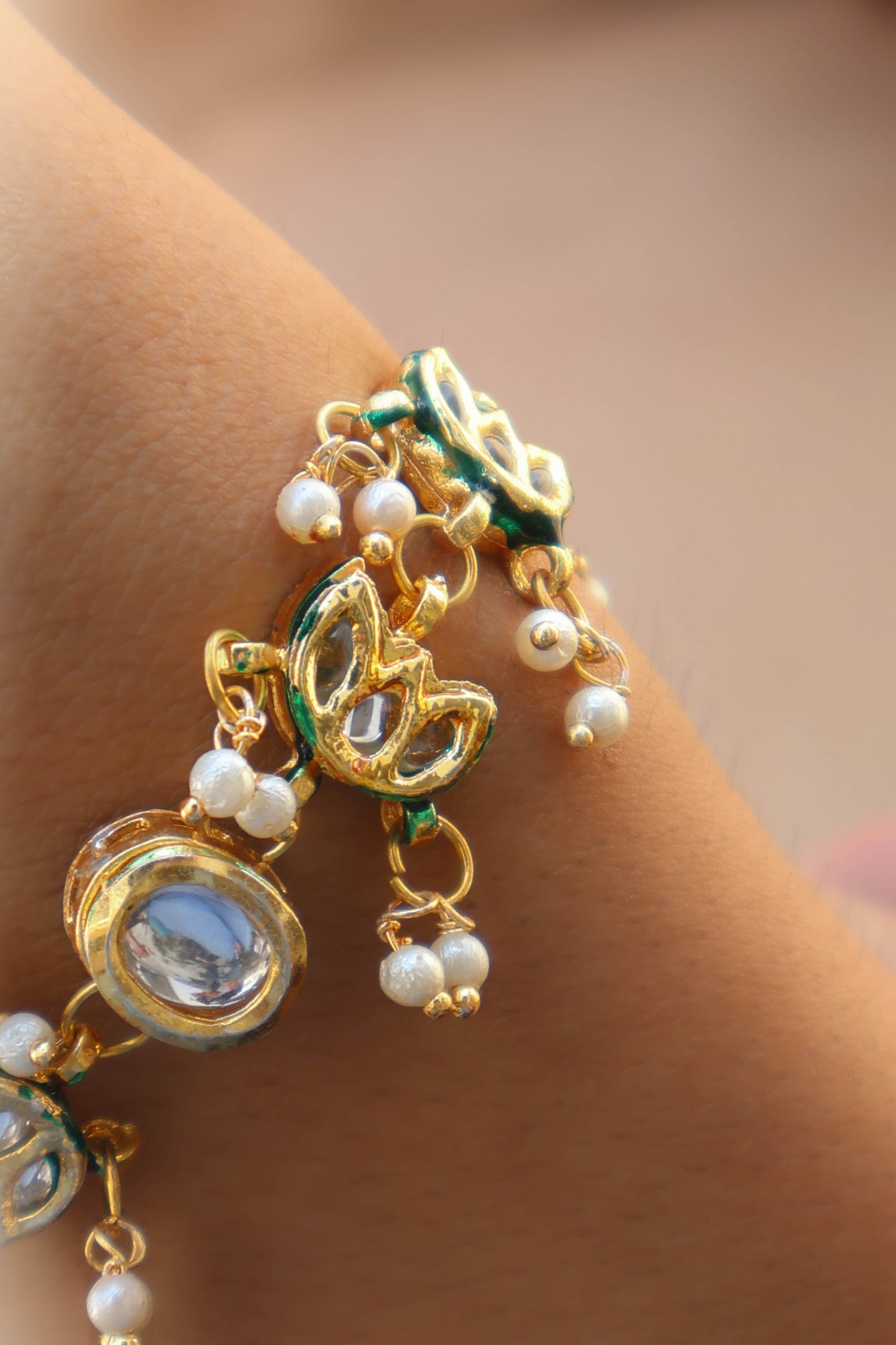 Kirti Kundan Bracelet