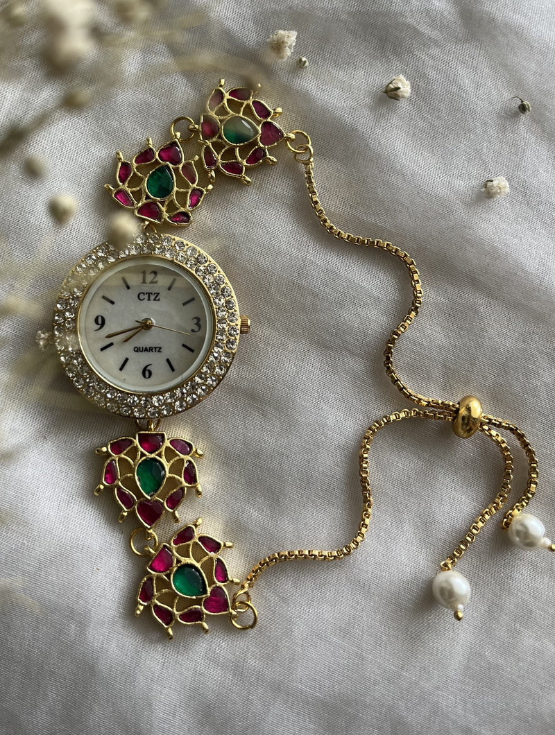 Izzy Kundan Wrist Watch